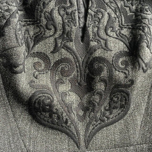 Embroidered Etro Dress- Italy - Picture 9 of 16